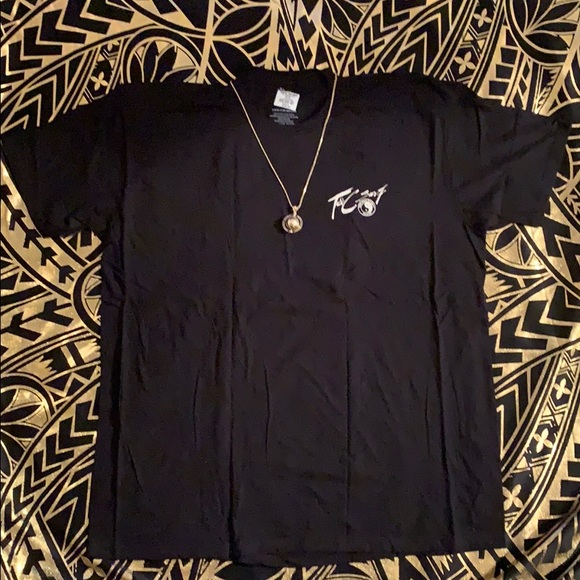 Name Band shirts from Hawaii - Picture 5 of 8